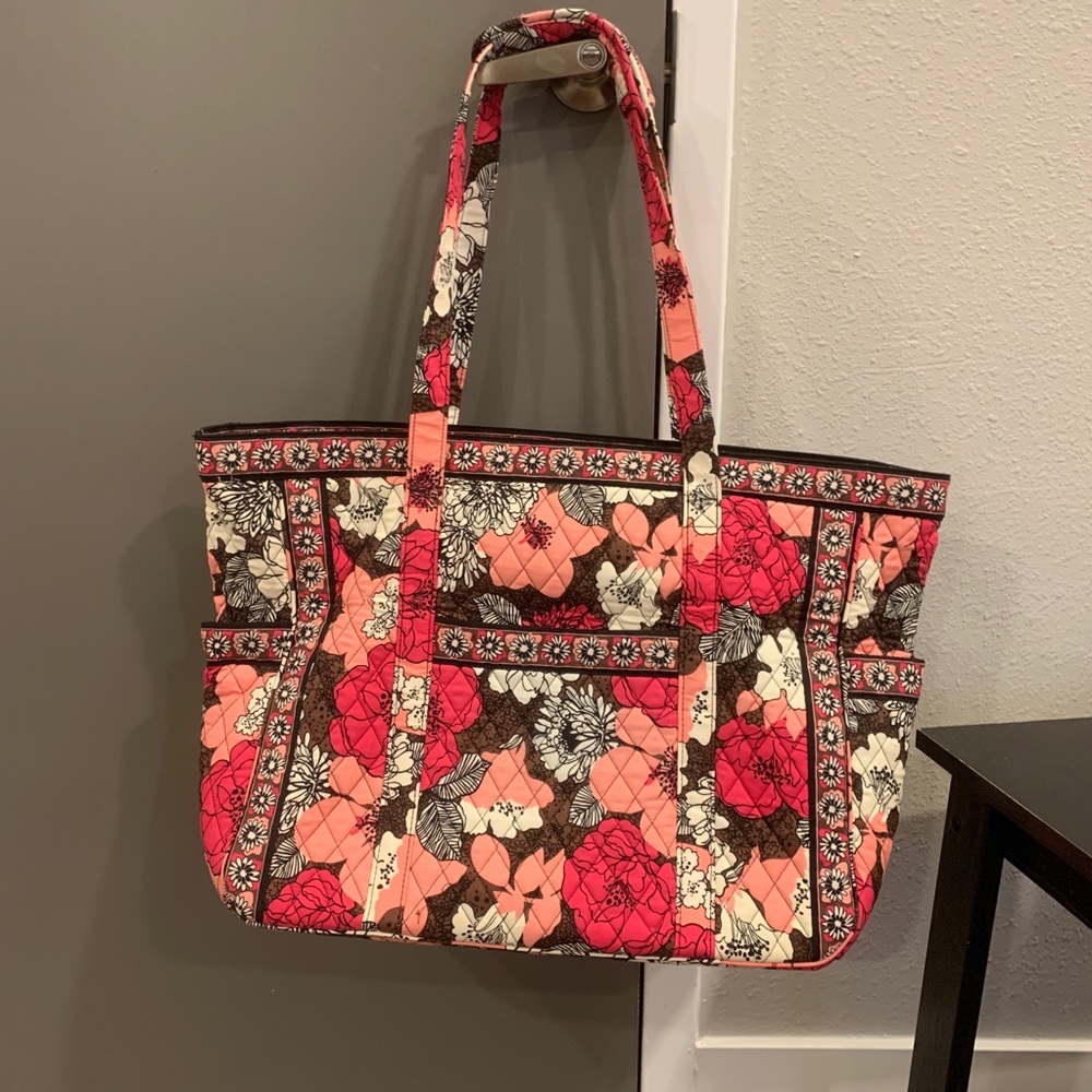 NWOT Vera Bradley Large Overnight Shoulder Bag